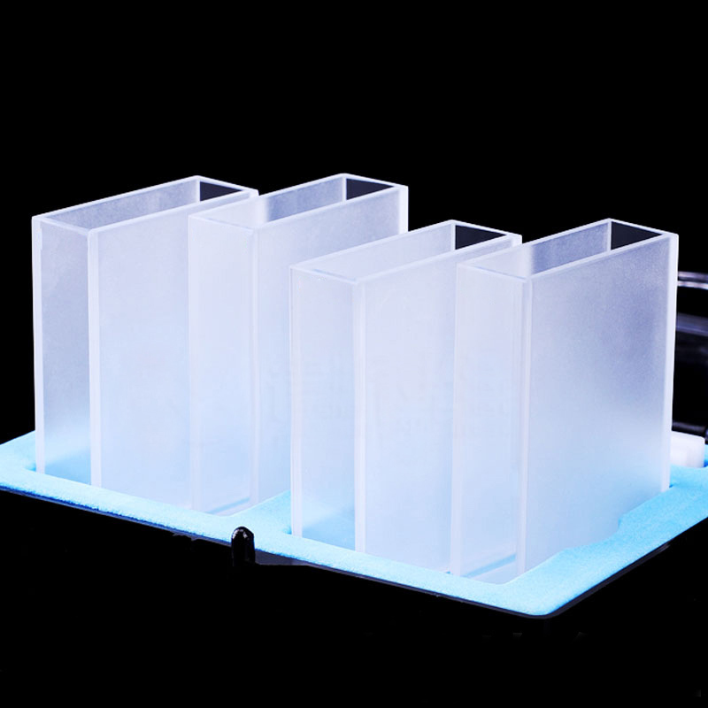 (VG040) 10.5mL Absorption Cuvette with Lid, Glass Material, Fused, Lightpath 30mm, 350 - 2000nm, 2 Clear Walls 4 (VG040) 10.5mL Absorption Cuvette with Lid, Glass Material, Fused, Lightpath 30mm, 350 - 2000nm, 2 Clear Walls - Image 4